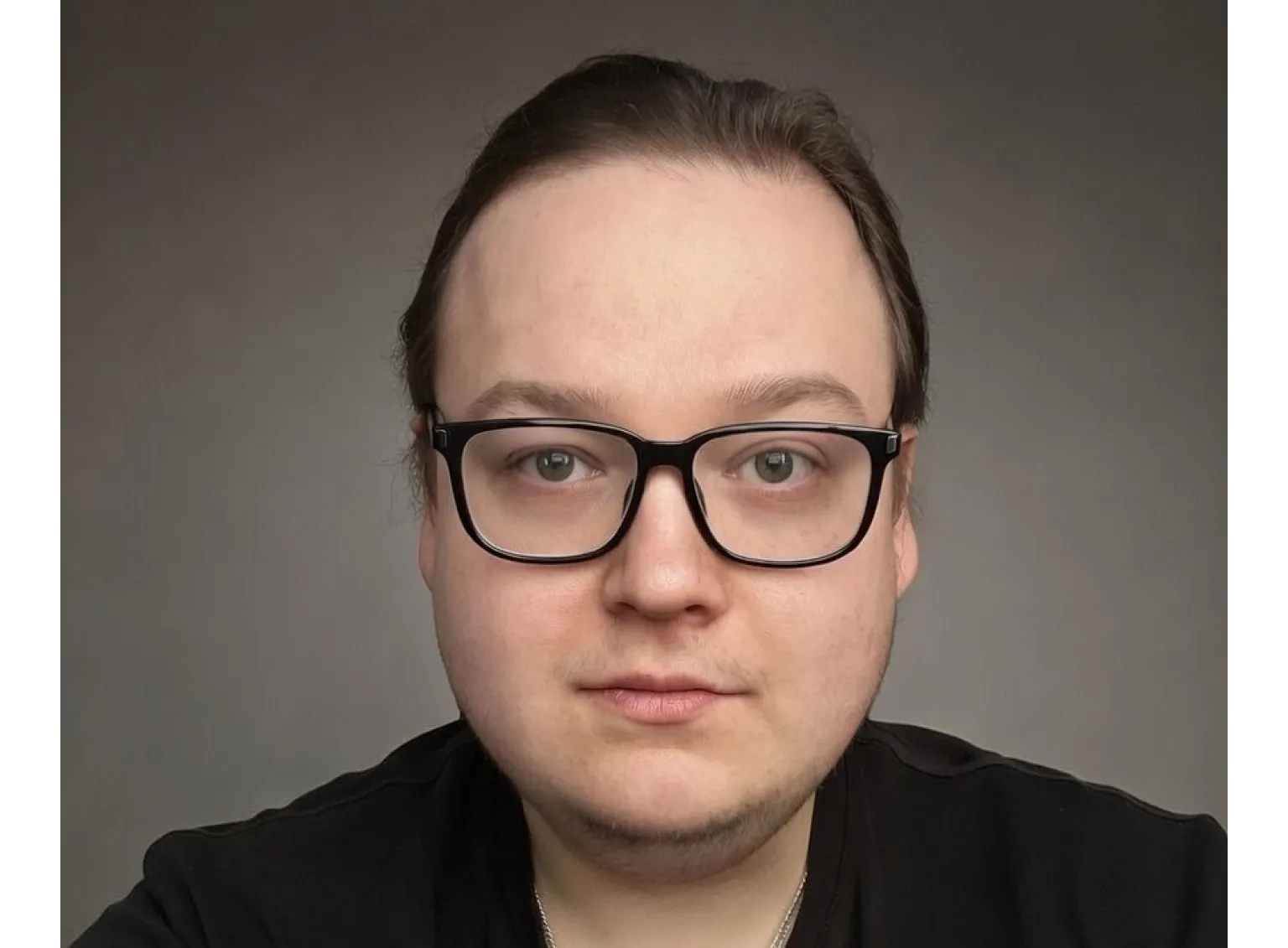 Николай Петров